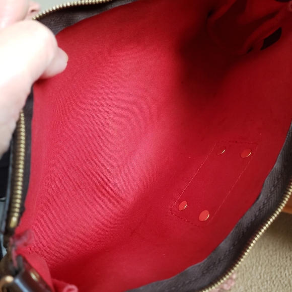 Louis Vuitton Eva - Picture 2 of 16